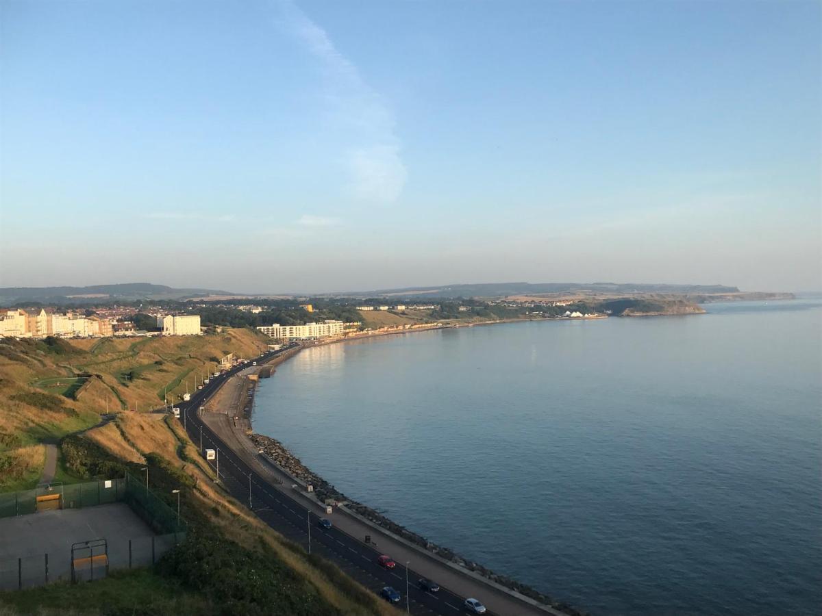 Denelea - Stunning Sea Views! Скарборо Экстерьер фото