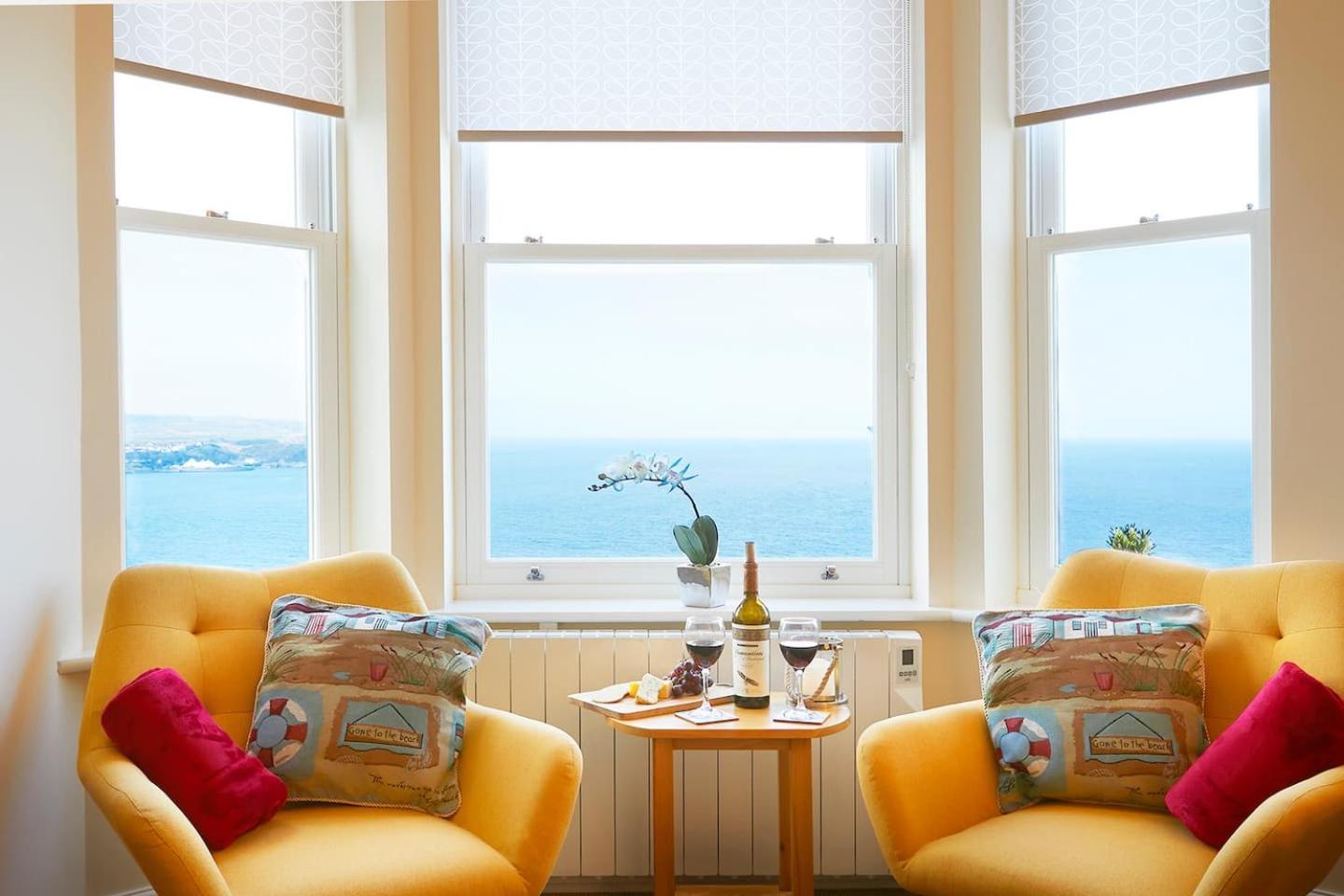Denelea - Stunning Sea Views! Скарборо Экстерьер фото
