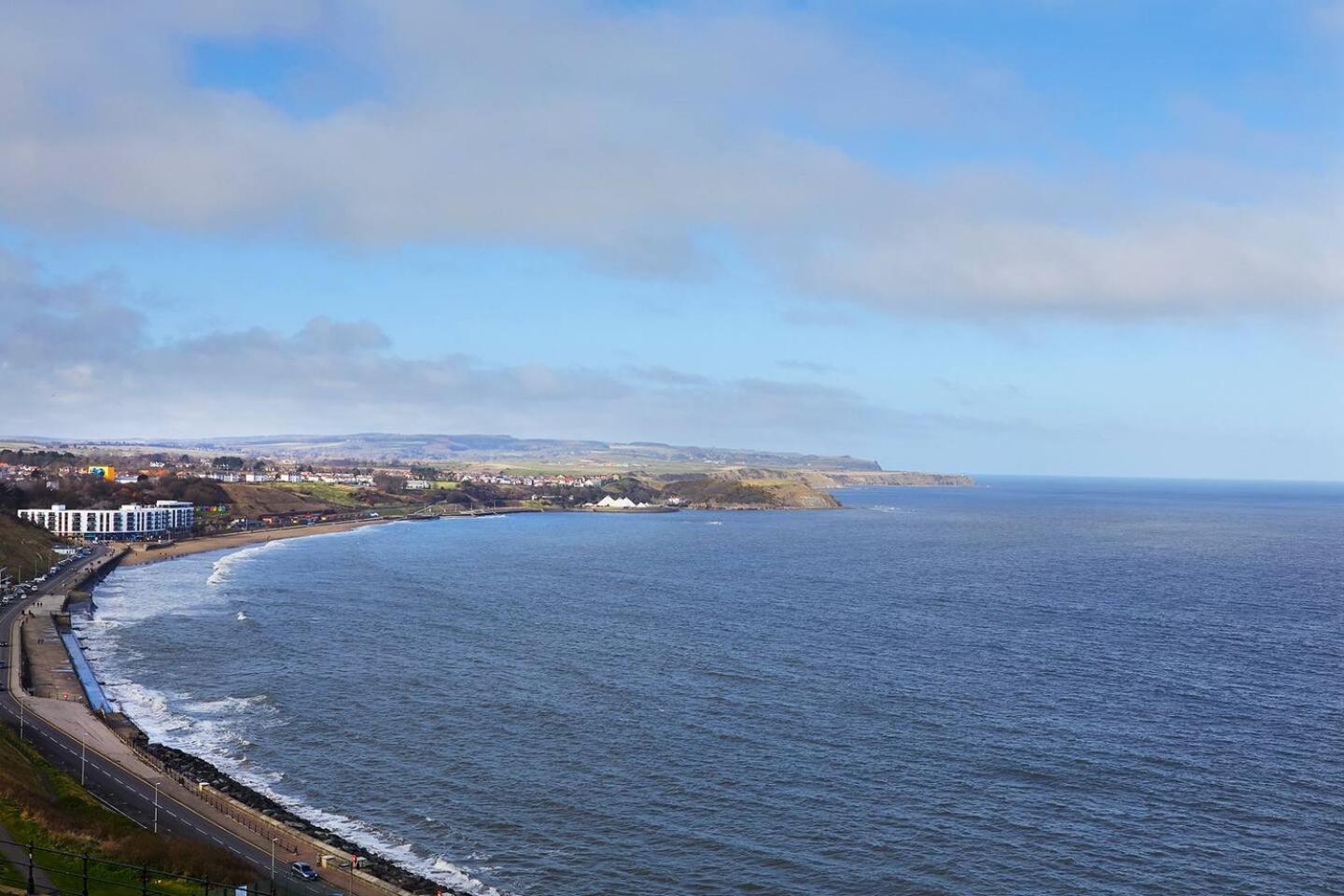 Denelea - Stunning Sea Views! Скарборо Экстерьер фото